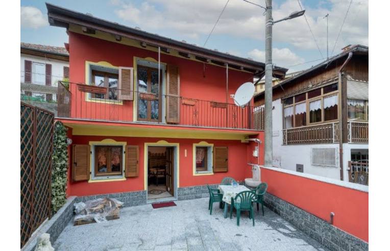 casa indipendente in vendita a Quarna Sotto