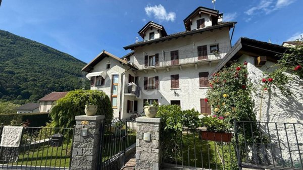 casa indipendente in vendita a Re