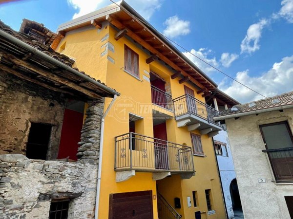 appartamento in vendita a San Bernardino Verbano in zona Santino