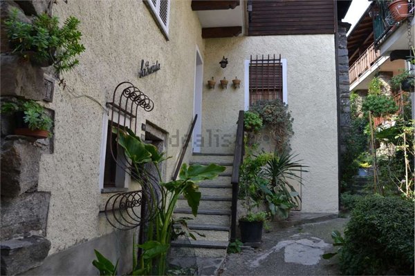 casa semindipendente in vendita a San Bernardino Verbano
