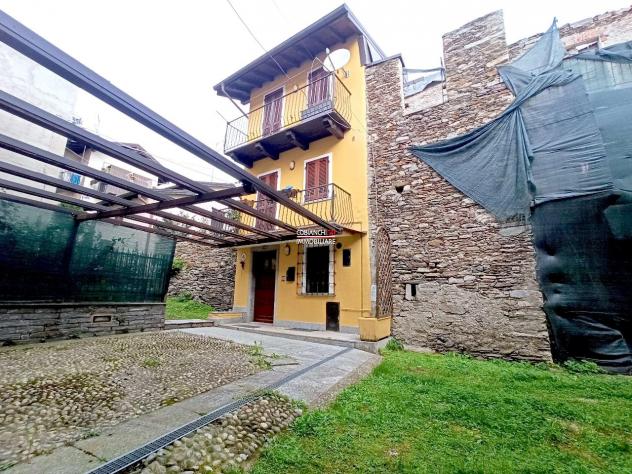 casa indipendente in vendita a San Bernardino Verbano in zona Santino