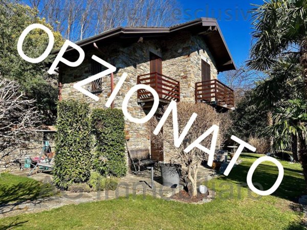 casa indipendente in vendita a San Bernardino Verbano in zona Bieno