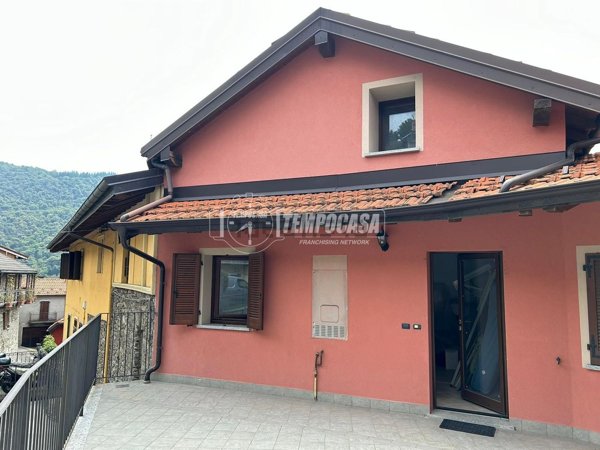 appartamento in vendita a San Bernardino Verbano in zona Bieno