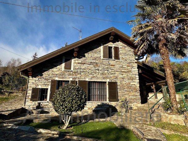 casa indipendente in vendita a San Bernardino Verbano