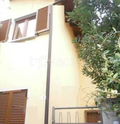 casa indipendente in vendita a San Bernardino Verbano in zona Bieno