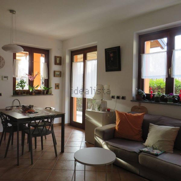 casa indipendente in vendita a San Bernardino Verbano in zona Bieno