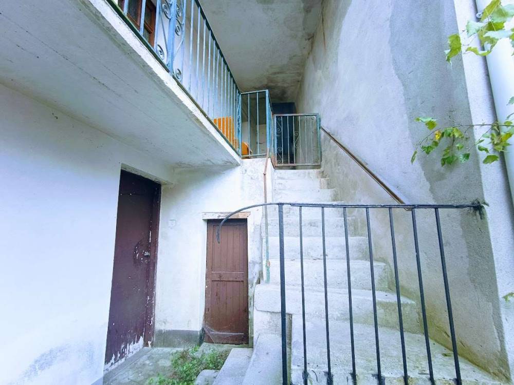 pentavano in vendita a San Bernardino Verbano