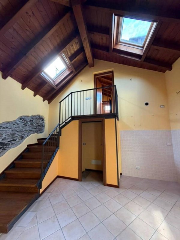 appartamento in vendita a San Bernardino Verbano