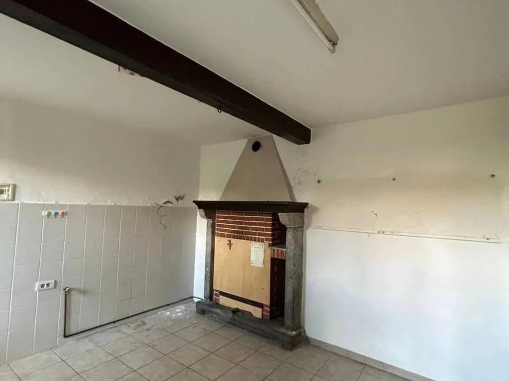 casa indipendente in vendita a San Bernardino Verbano in zona Bieno