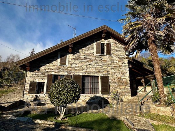 casa indipendente in vendita a San Bernardino Verbano