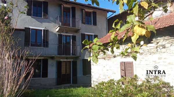 appartamento in vendita a San Bernardino Verbano in zona Bieno