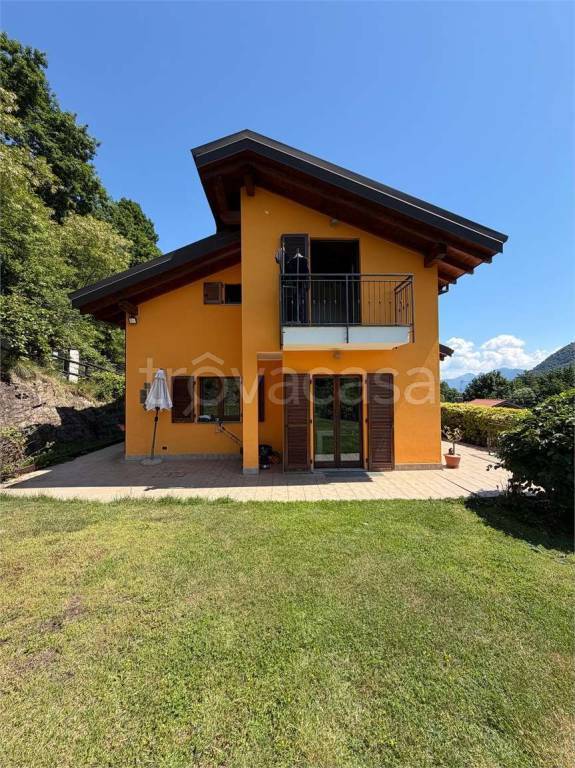 casa indipendente in vendita a San Bernardino Verbano