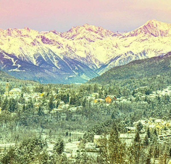 negozio in vendita a Santa Maria Maggiore