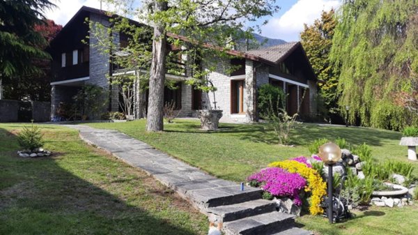 casa indipendente in vendita a Santa Maria Maggiore