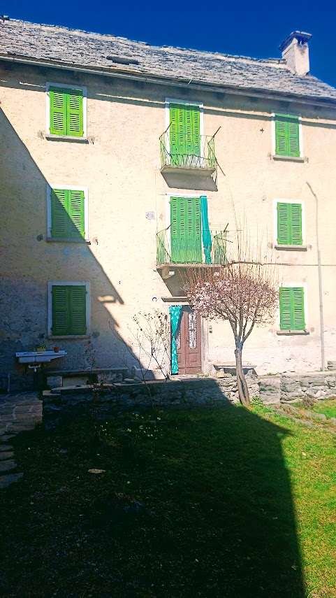 casa indipendente in vendita a Santa Maria Maggiore