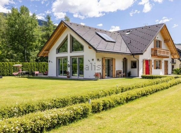 casa indipendente in vendita a Santa Maria Maggiore