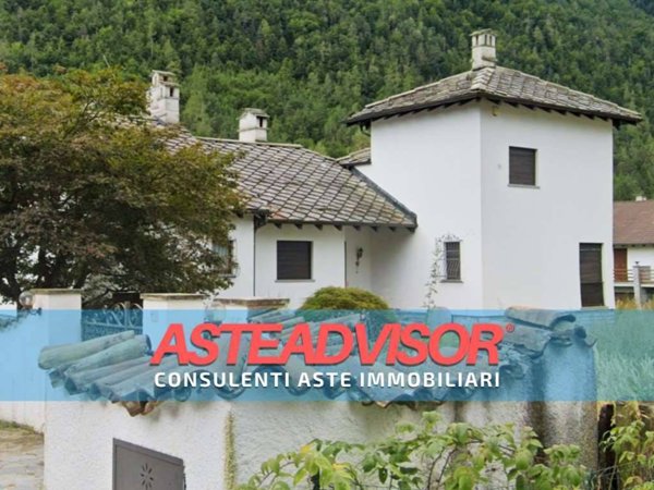 casa indipendente in vendita a Santa Maria Maggiore