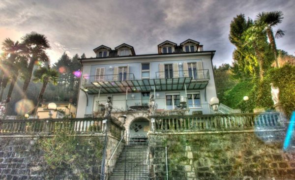 casa indipendente in vendita a Stresa