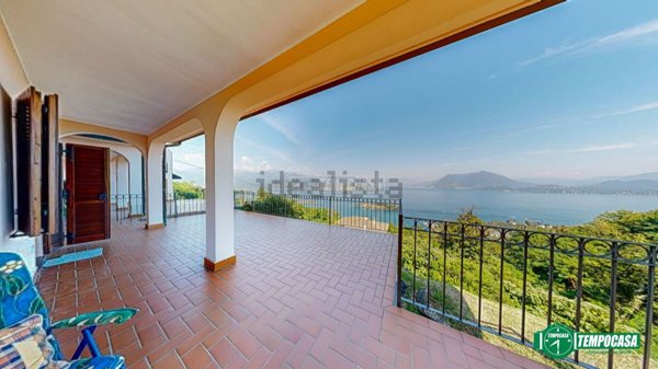 appartamento in vendita a Stresa in zona Someraro