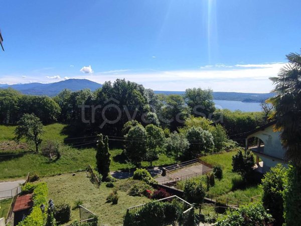 casa indipendente in vendita a Stresa