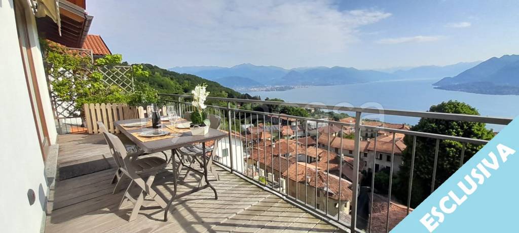 appartamento in vendita a Stresa in zona Magognino