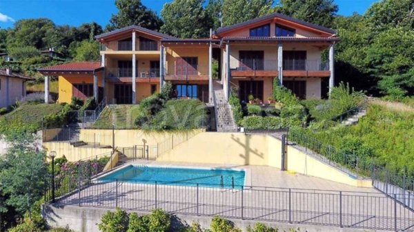 appartamento in vendita a Stresa
