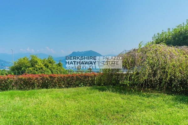 casa indipendente in vendita a Stresa