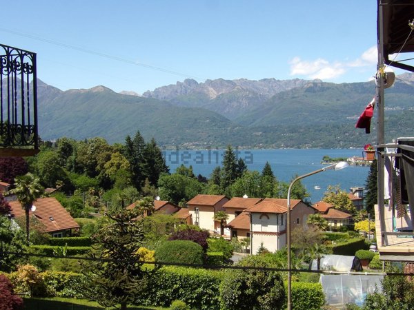 appartamento in vendita a Stresa in zona Carciano