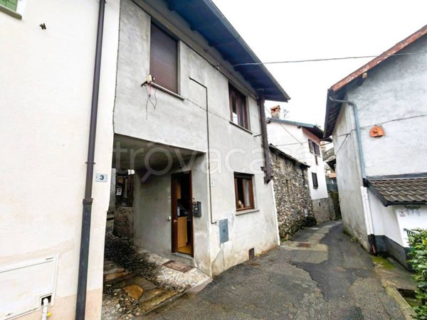 appartamento in vendita a Stresa