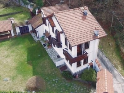 casa indipendente in vendita a Stresa