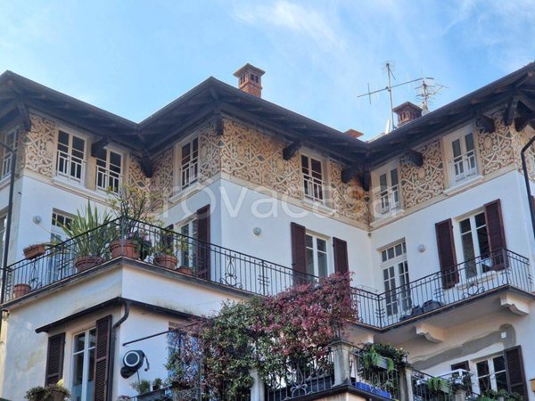 appartamento in vendita a Stresa in zona Vedasco