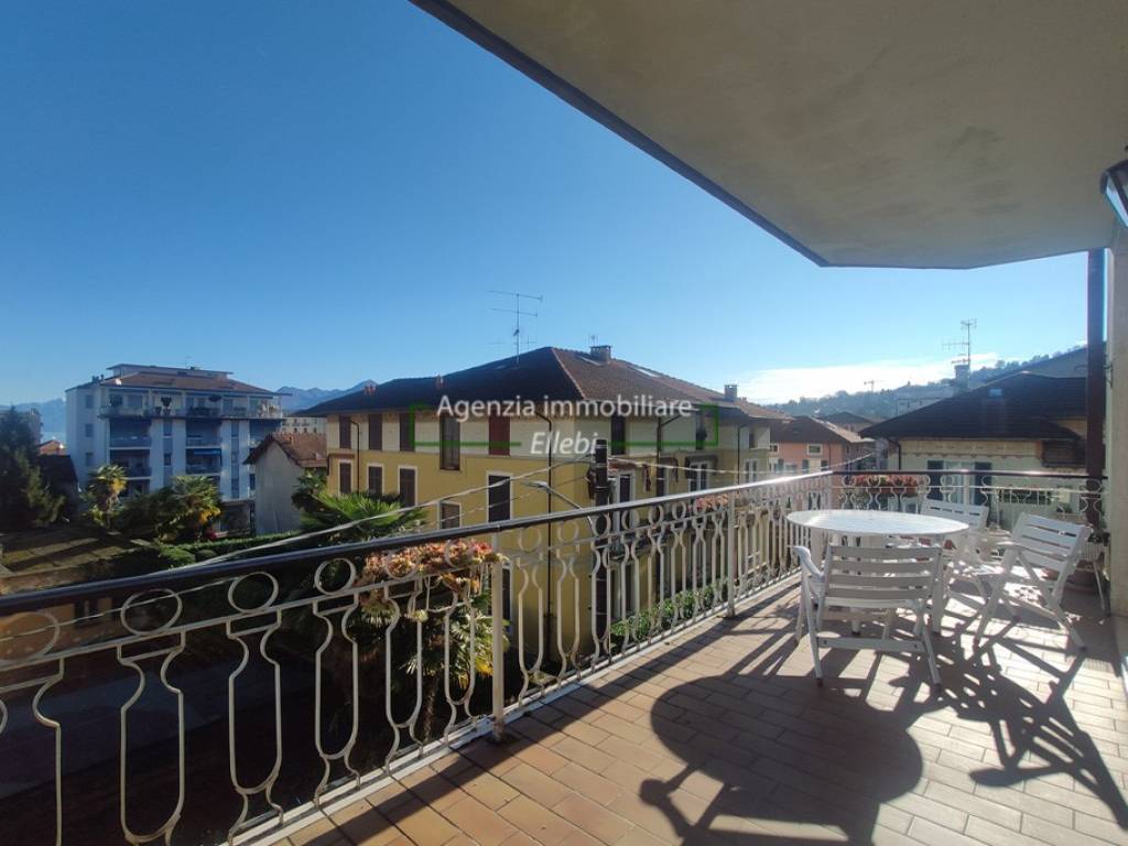 appartamento in vendita a Stresa