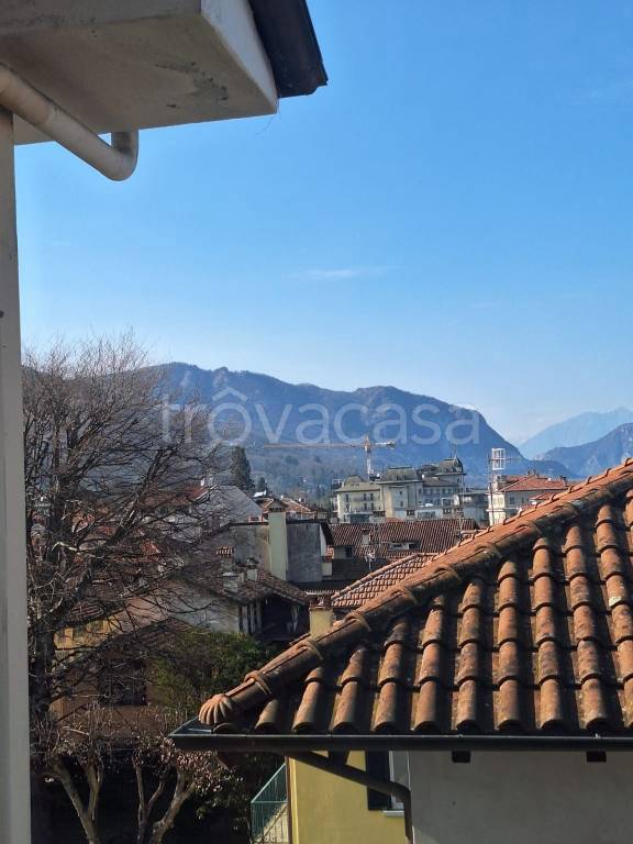 appartamento in vendita a Stresa