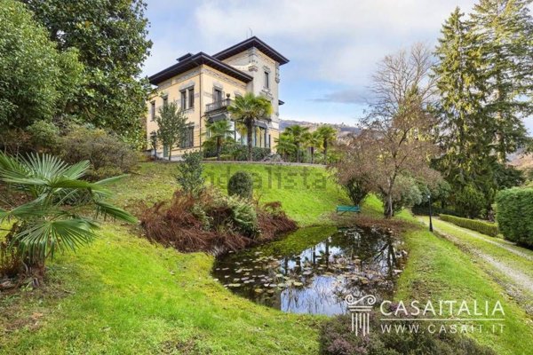 casa indipendente in vendita a Stresa