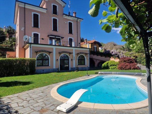 appartamento in vendita a Stresa