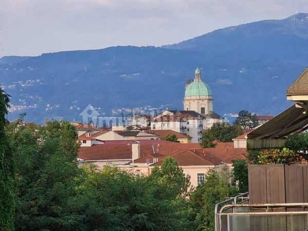 appartamento in vendita a Stresa