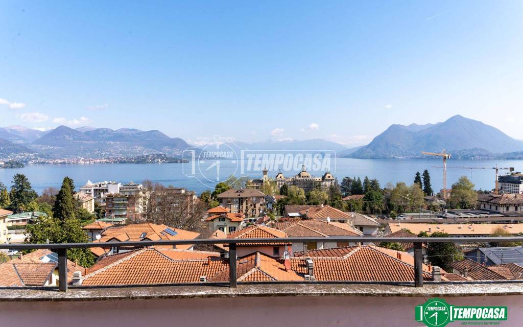 appartamento in vendita a Stresa