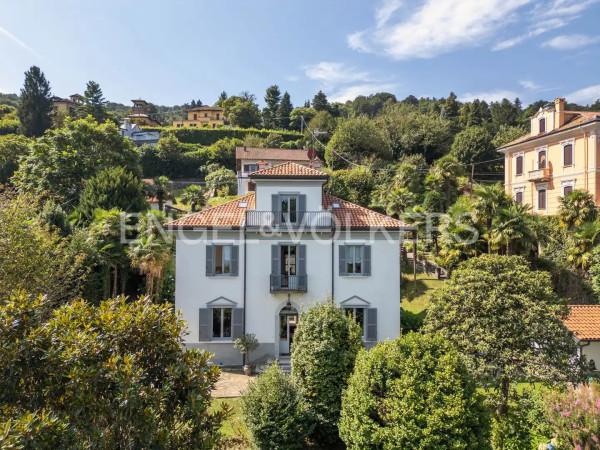 casa indipendente in vendita a Stresa