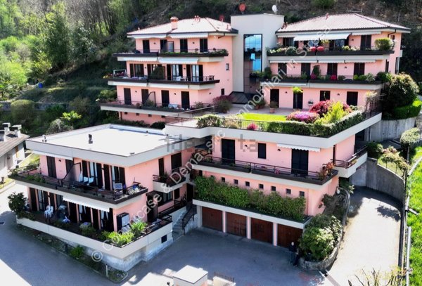 appartamento in vendita a Stresa in zona Carciano