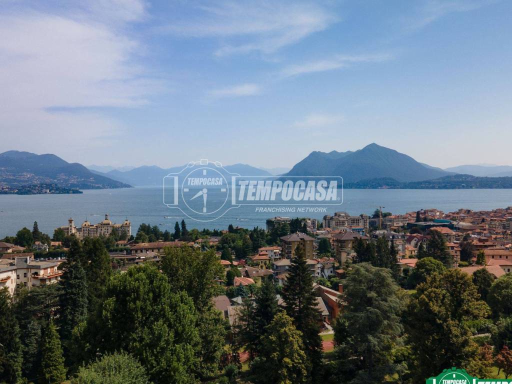 appartamento in vendita a Stresa