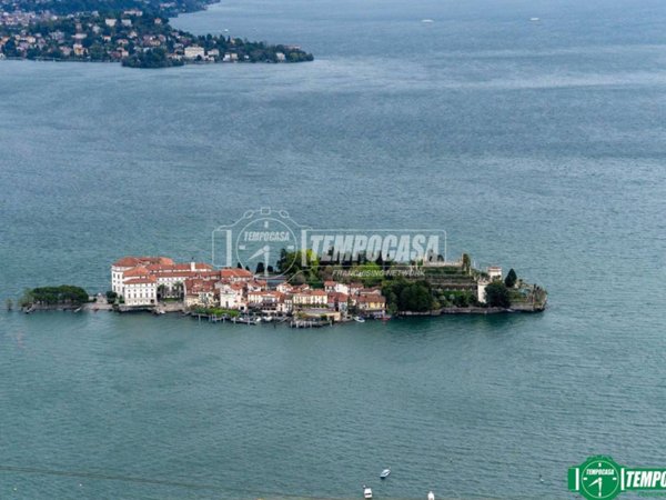 appartamento in vendita a Stresa in zona Someraro