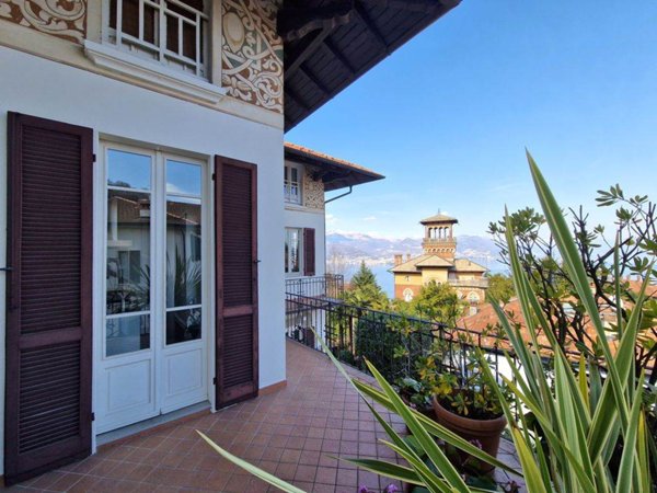 appartamento in vendita a Stresa in zona Vedasco
