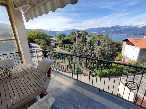 casa indipendente in vendita a Stresa