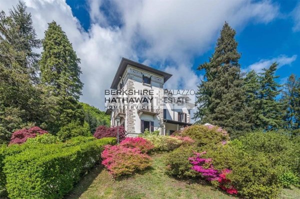 casa indipendente in vendita a Stresa