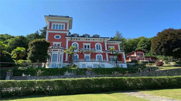 appartamento in vendita a Stresa
