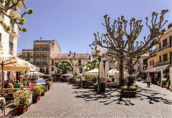 appartamento in vendita a Stresa in zona Mottarone