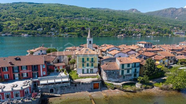 casa indipendente in vendita a Stresa