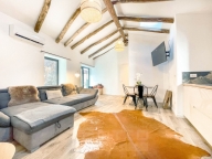 casa indipendente in vendita a Stresa in zona Levo