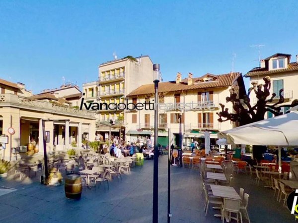 negozio in vendita a Stresa