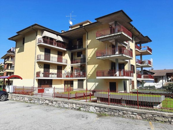 appartamento in vendita a Stresa